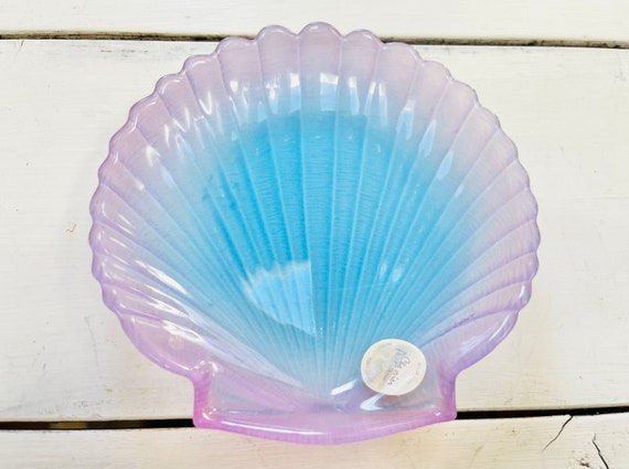 Vintage Sea Shell Glass Ombre Colored Dish Soap T… - image 4