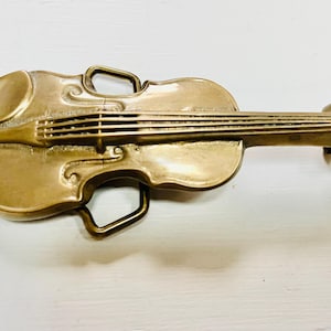 Vintage Solid Brass Violin Belt Buckle - Baron Buckles 1978