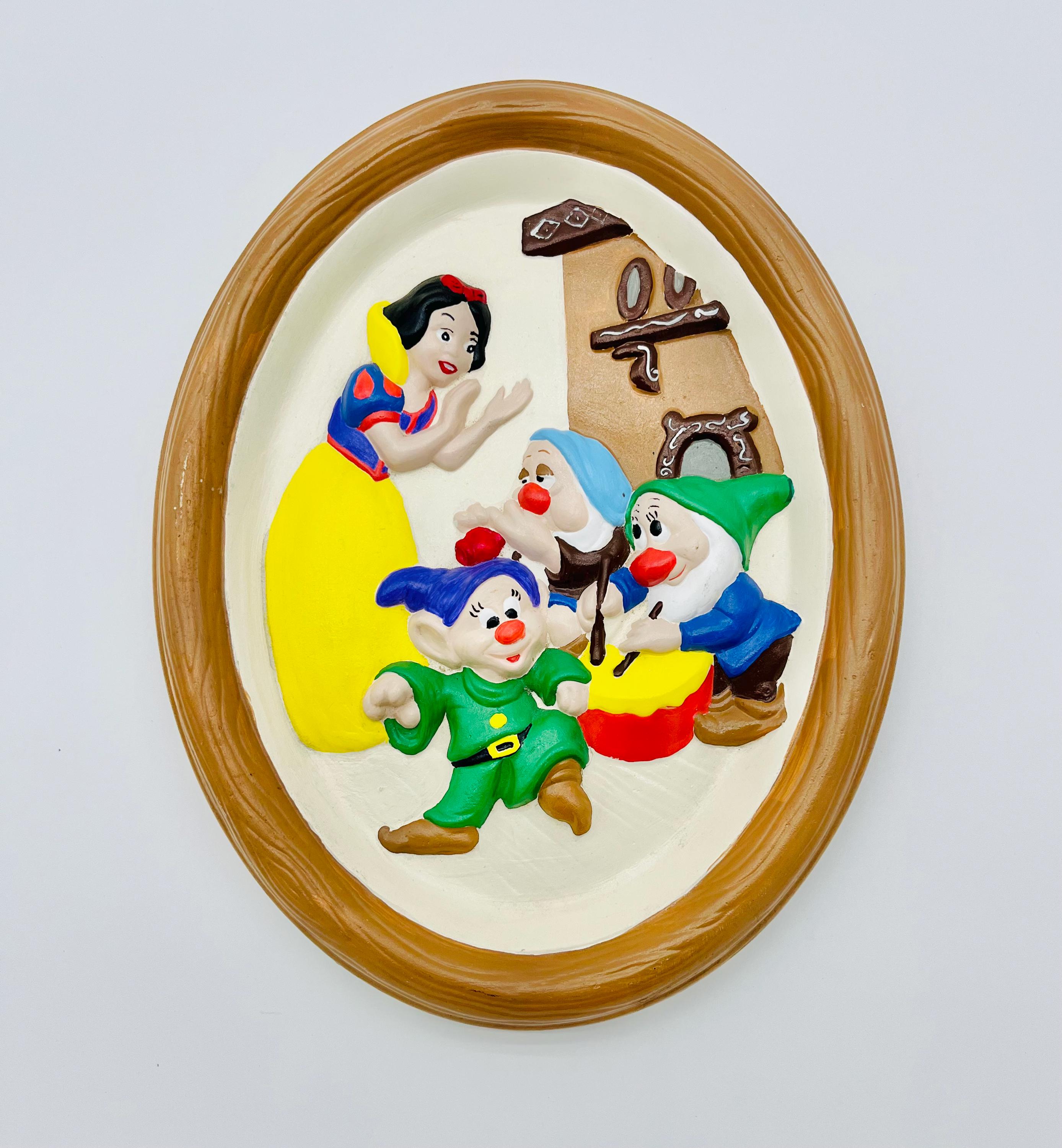 Vintage Disney Ceramic Chalkware Hand Painted: Snow White & the