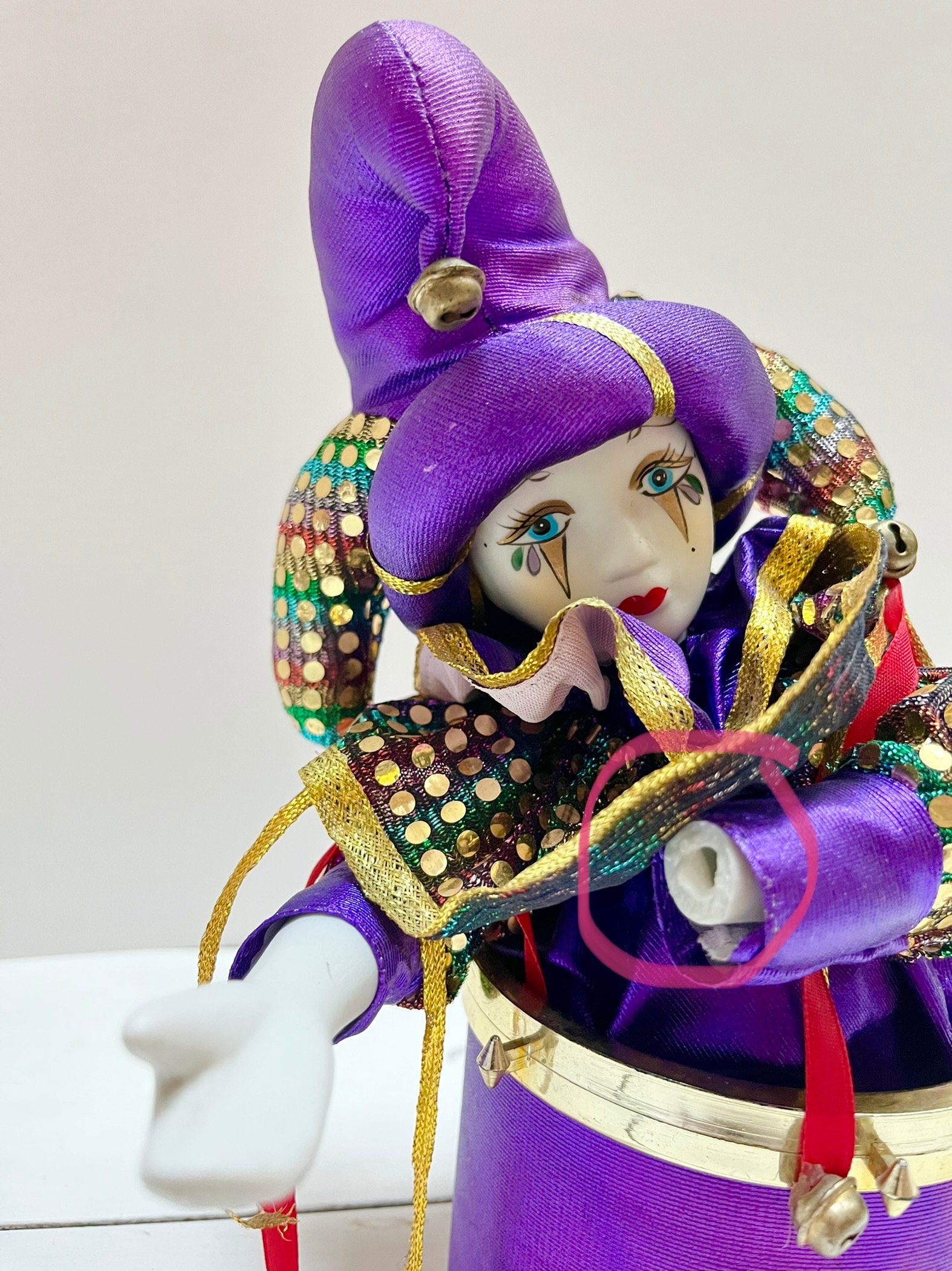 Vintage Purple Ceramic Jester Clown Musical Wind-up Box (defects