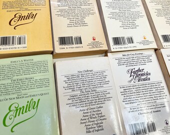 ヴィンテージ L.M. モンゴメリ小説：アン＆エミリーシリーズ、12冊