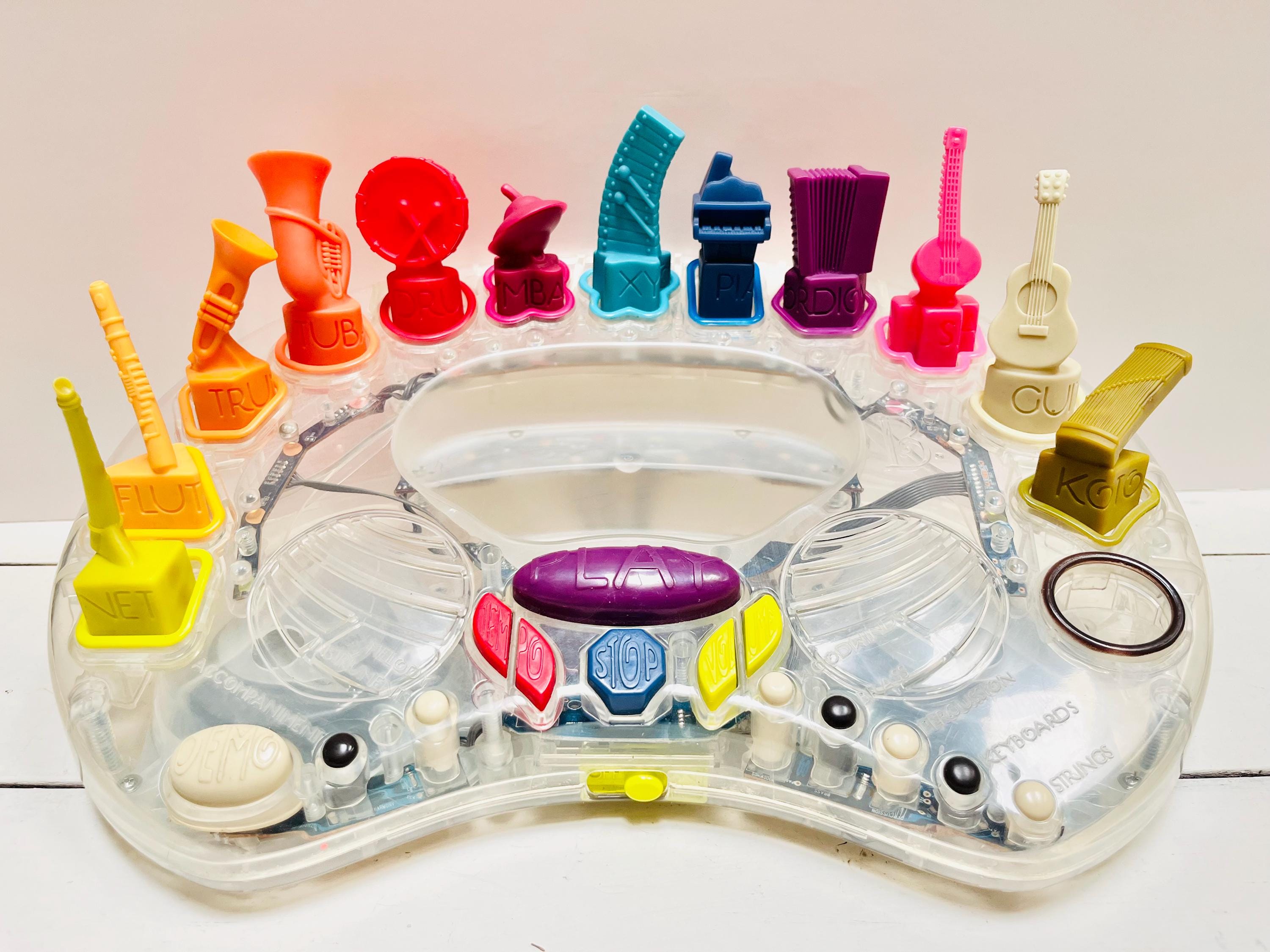 B Toys- Symphonie Musicale-Orchestre de Musique avec 13 Instruments-Jouet Interactive pour Enfants de 3 Ans et Plus, BX1120C1Z, Noir