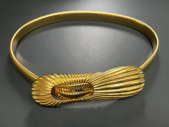 Hattie Carnegie Gold Tone Stretch Belt Hattie Carnegie Gold Tone Lion main image 3