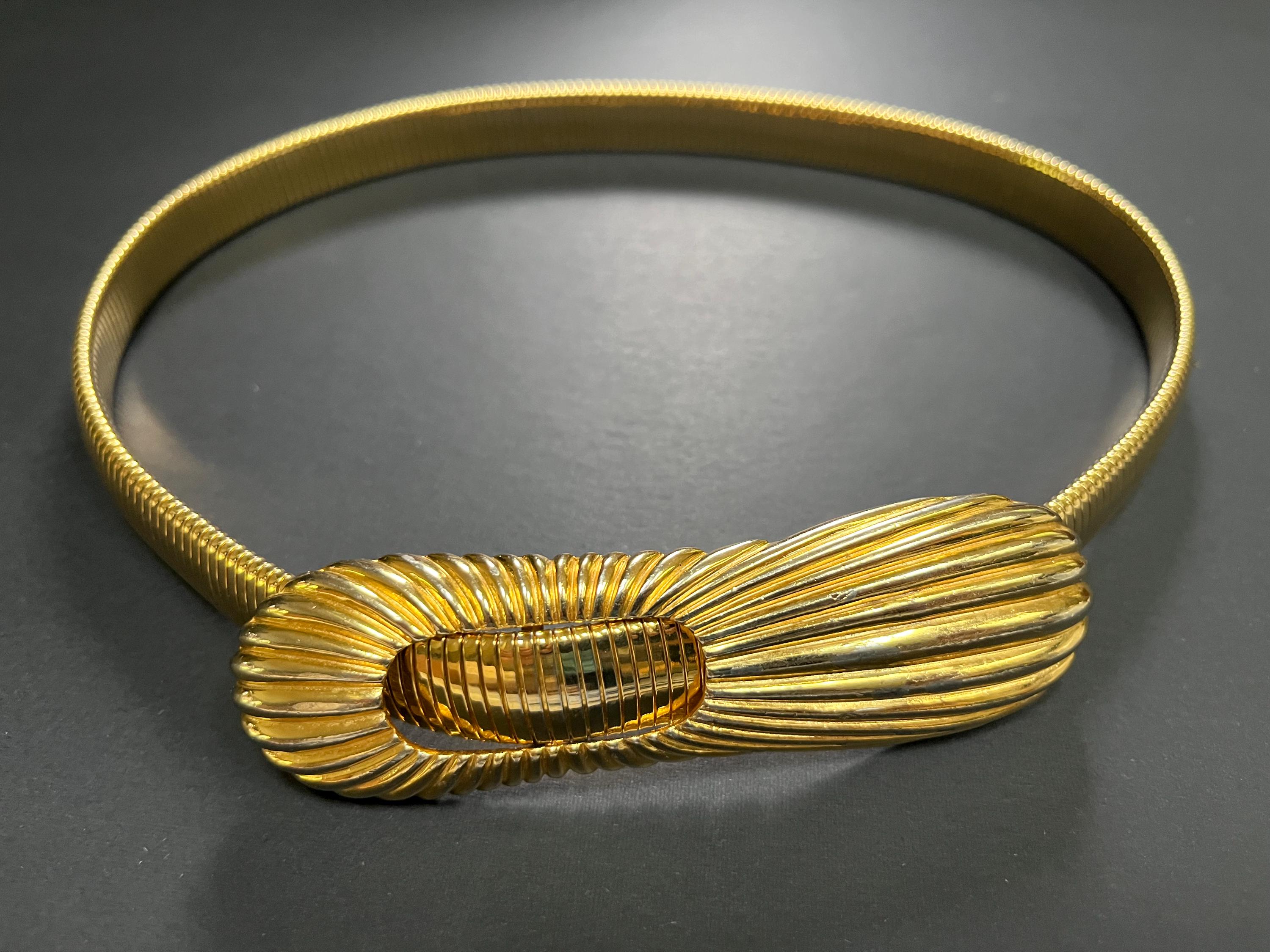 Hattie Carnegie Vintage Leather & Gold Belt Vintage Hattie Carnegie Gold Tone Belt: Snake Buckle Stretch  main image 4