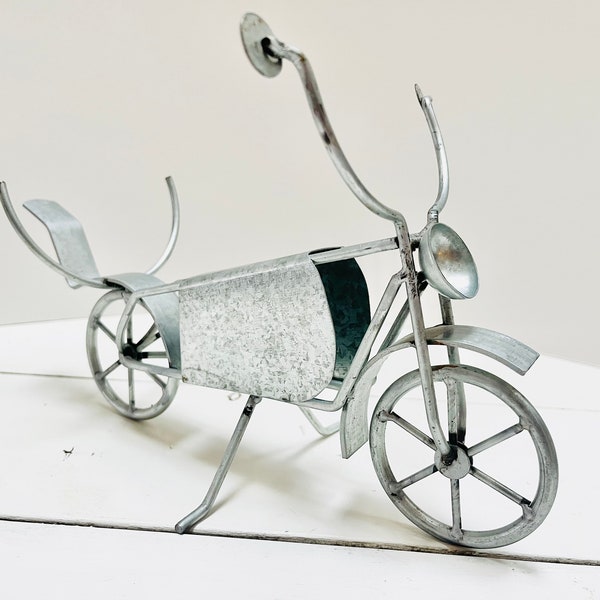Metal Motorcycle Bike Bicycle Shaped Wine Stand Bottle Rack Silver Colored Holder Decor Gift Idea Bikes
