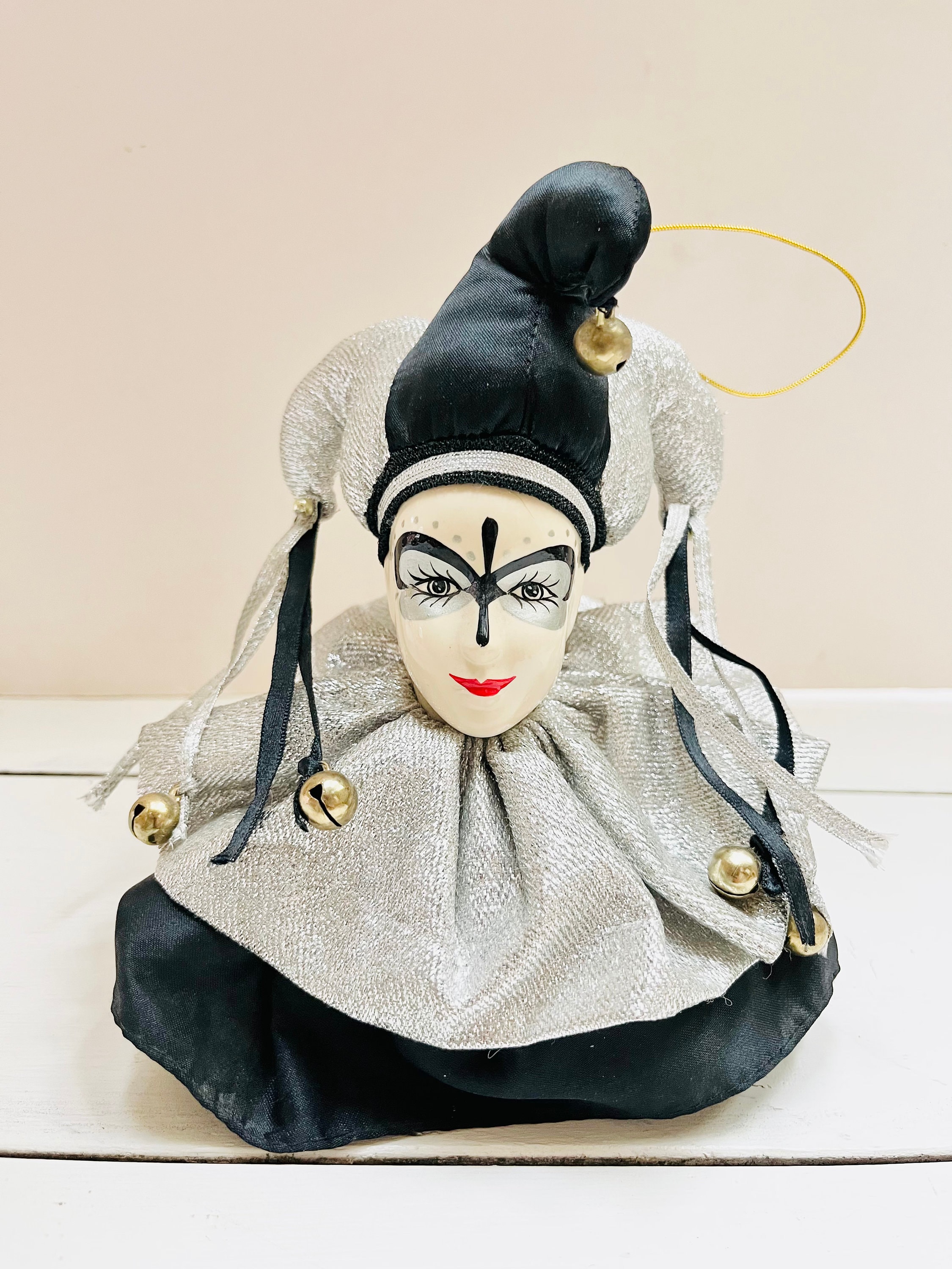 Mimi the clown - I Support Street ArtI Support Street Art
