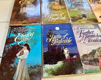 ヴィンテージ L.M. モンゴメリ小説：アン＆エミリーシリーズ、12冊