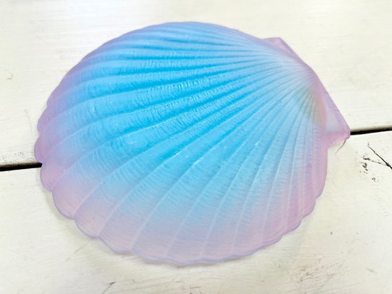 Vintage Sea Shell Glass Ombre Colored Dish Soap T… - image 7