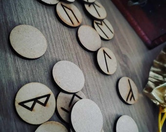 Runes de divination vikings