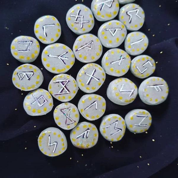 Runes de divination vikings