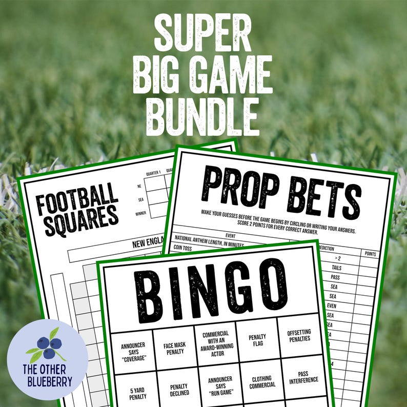 Puede incluir: Un Super Big Game Bundle con hojas de juego de Football Squares, Prop Bets y Bingo. Las hojas tienen texto negro sobre fondo blanco con bordes verdes. El logotipo de The Other Blueberry est&aacute; en la esquina inferior izquierda.