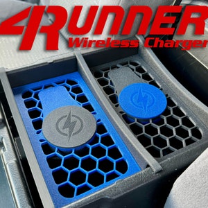 4th Gen Toyota 4Runner (2003-2009) | Magnetic Wireless Charger