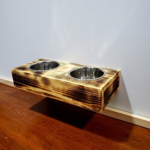 Floating Dog Bowl Stand (Plan)