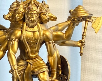 古代インドの叙事詩ラーマーヤナの主人公であり、悪魔を退治するラーマ