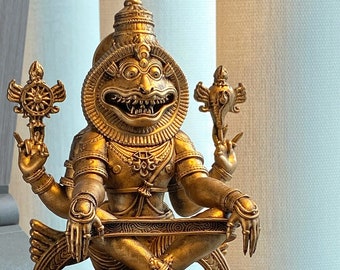 Sri Ugra Narasimha Statue, Yoga Lakshmi Narasimha, Lord Vishnu's 4-th Incarnation. (UV-resin 3D-print)