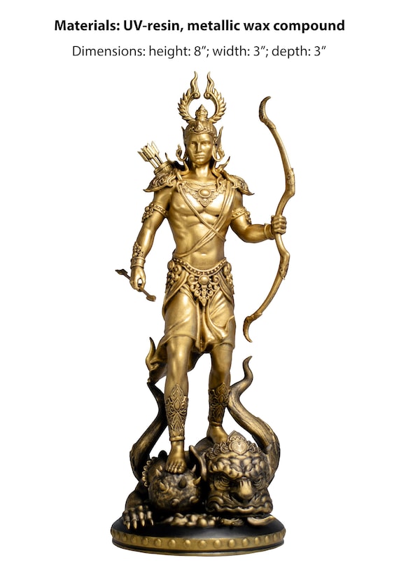 古代インドの叙事詩ラーマーヤナの主人公であり、悪魔を退治するラーマ