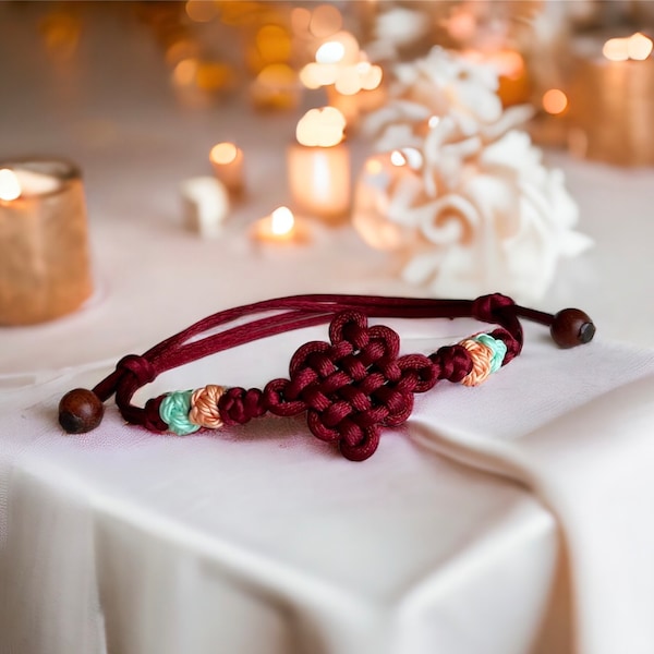 A Unique bracelet made with traditional Korean knotting-beautiful and stunning design — Luck, Protection and Success