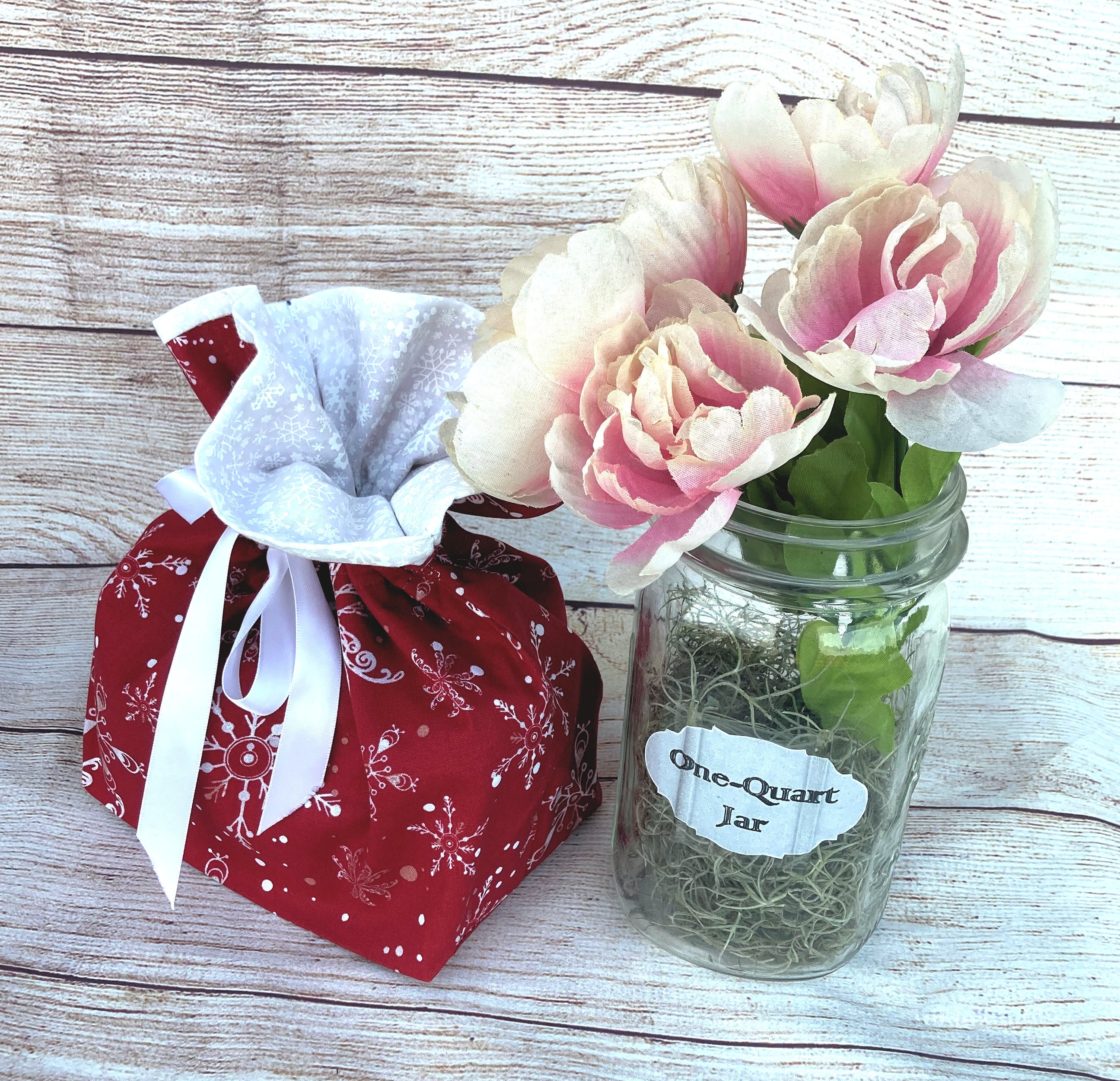 Reusable Cloth Gift Bag; Red-White Snowflake - Thumbnail 2