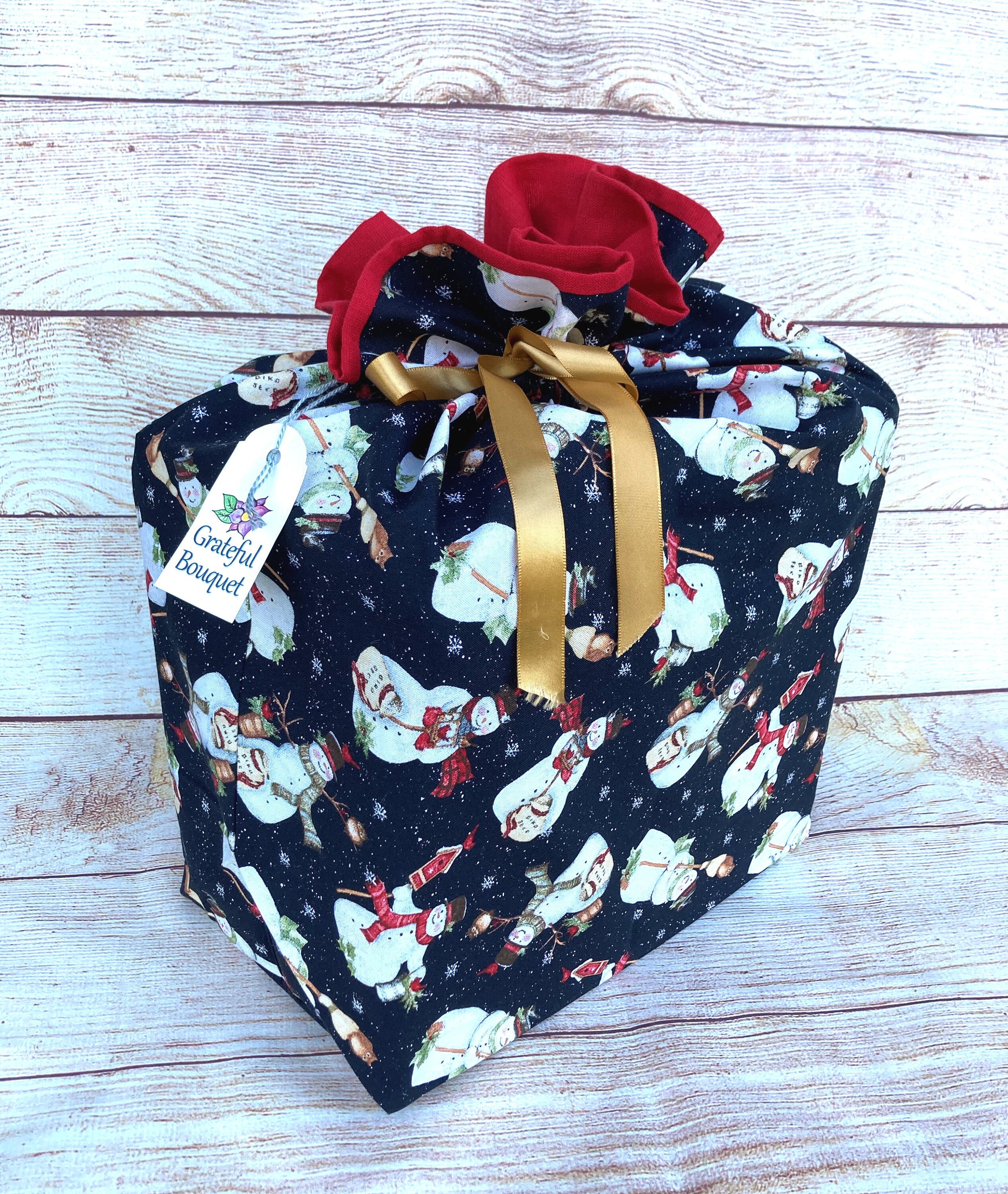 Reusable Cloth Bag; Black-red, medium. Snowmen. Cherries.