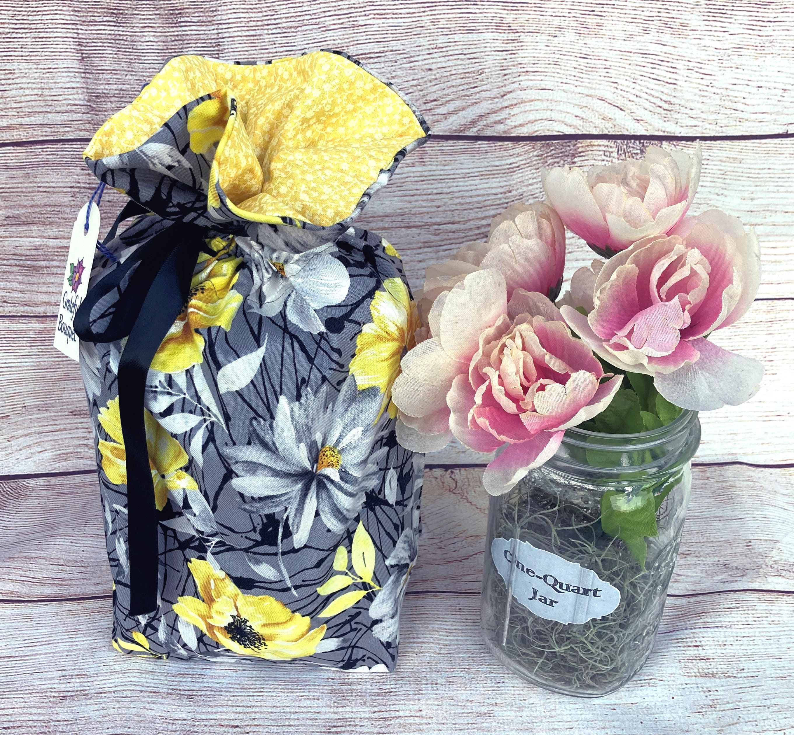 Reusable Cloth Bag; Yellow-Flowers, Gray, Black. Large/Small. - Thumbnail 6