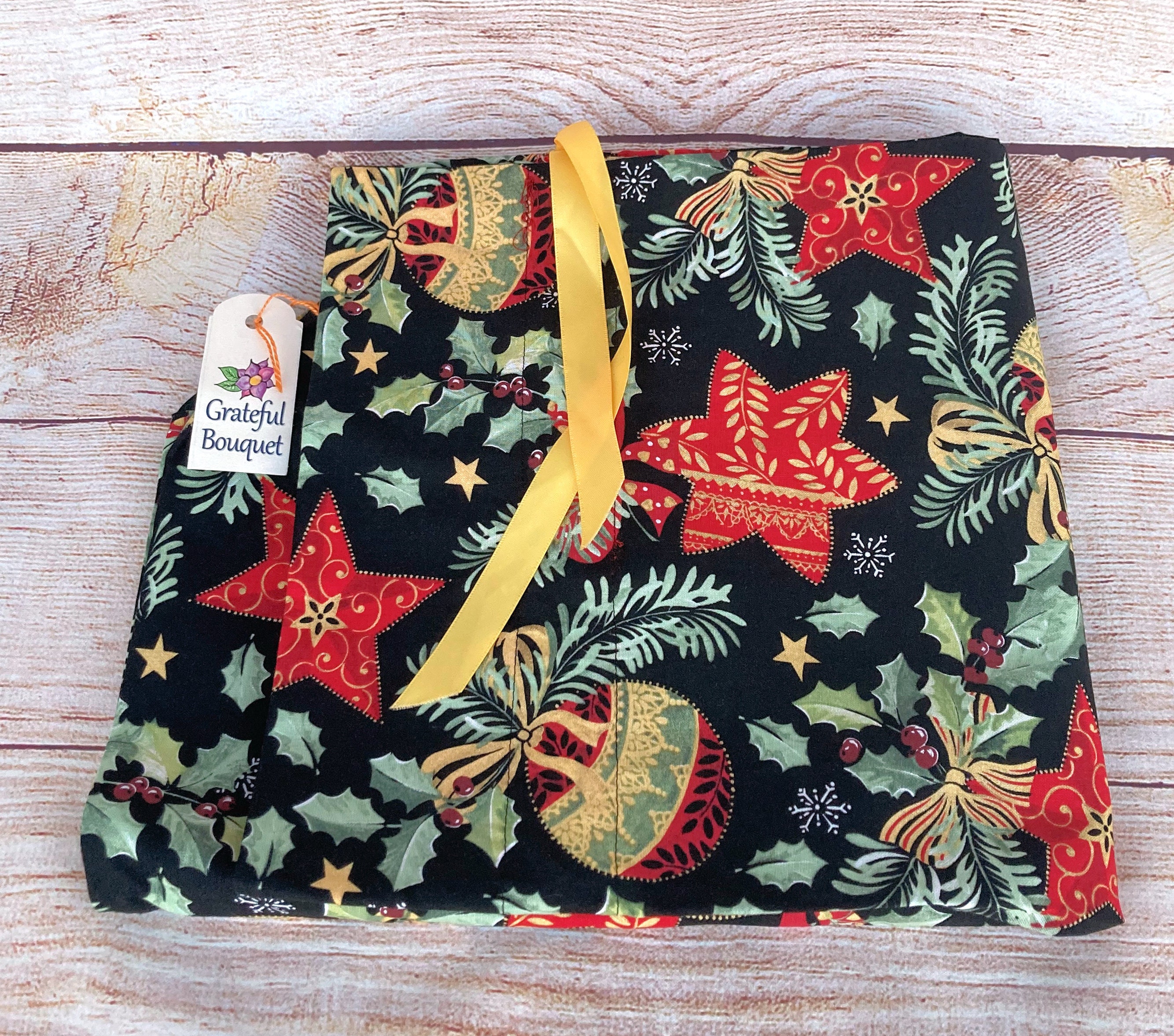 Reusable Cloth Bag; Old-World Style Black, Red, Holly, Large - Thumbnail 4