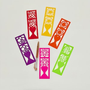 Floral Bookmark Set: Handmade Paper Cut Flowers, Book Lover stationary
