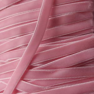 Ruban de velours - 1 cm de largeur, rose, vendu par mètre