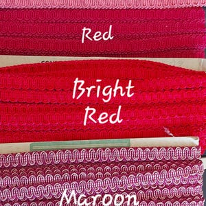 Scroll Gimp - Garniture de rembourrage, Rose, rouge, rouge vif, bordeaux, ondulé, vintage des années 1960, vendu par mètre