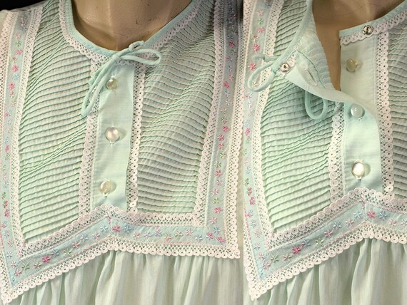 Vintage Barbizon, mint green, nightgown, 1960s li… - image 3