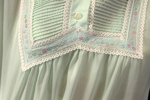 Vintage Barbizon, mint green, nightgown, 1960s li… - image 4