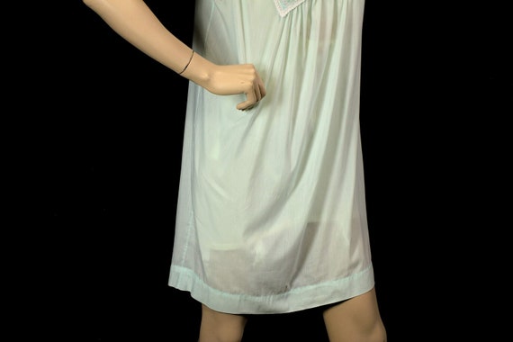 Vintage Barbizon, mint green, nightgown, 1960s li… - image 9