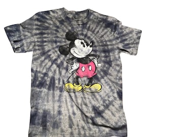 Musse Pigg Unik Retro T-shirt med Tie-Dye-motiv Vuxenstorlekar - Unisex - Officiellt Licensierad