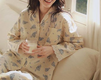 Floral Cotton Pajama Set, Bridesmaid Pajamas, Vintage Loungewear, Bridal Shower Gift, Wedding Morning Outfit