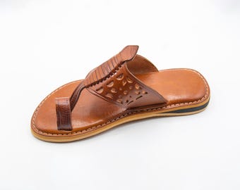 Handmade Unisex Leather criss cross sandals For Men's and Women's,unisex Leather Thongs Sandals, Sandals for Summer Holidays,Boho Beach Wear