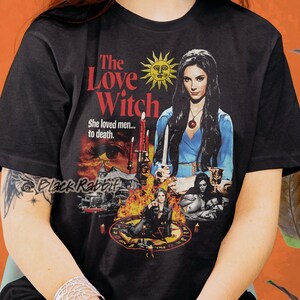 The Love Witch She Loved Men To Death Retro Vintage Unisex Classic T-Shirt
