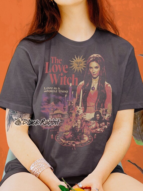 T shirt online witch