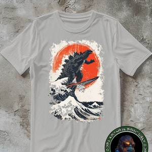 Maglietta Godzilla Surfing Japanese Wave, maglietta regalo surfista, t-shirt con poster retrò giapponese