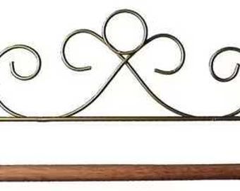 8in. Gold French Curl Hanger