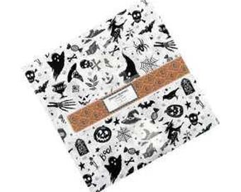 MIDNIGHT HAUNTINGS 10 Karat Gems 10-Inch Precuts by Wilmington Prints