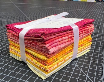 SUNRISE Batiks Fat Quarter Bundle - 14 FQs