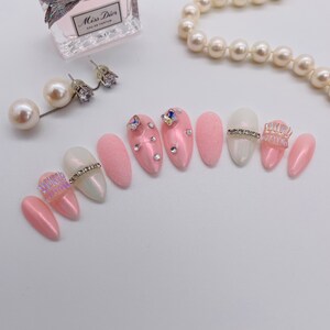 Handpainted Press on Nail Set
