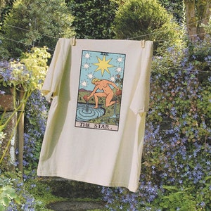 Tarotkaart T-shirt | Ruiter-Waite "The Star" Tarotkaart T-shirt | Mystieke grafische T-shirt | Spirituele kleding | Uniek cadeau voor Tarotliefhebbers
