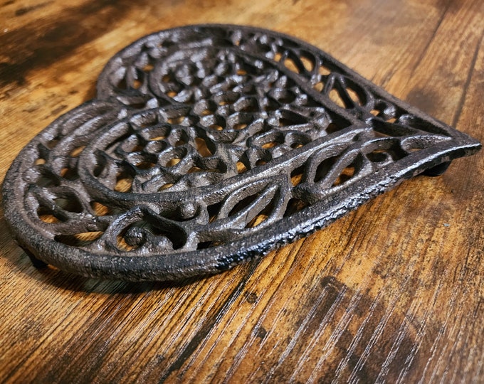 Vintage Cast Iron Heart Trivet Etsy
