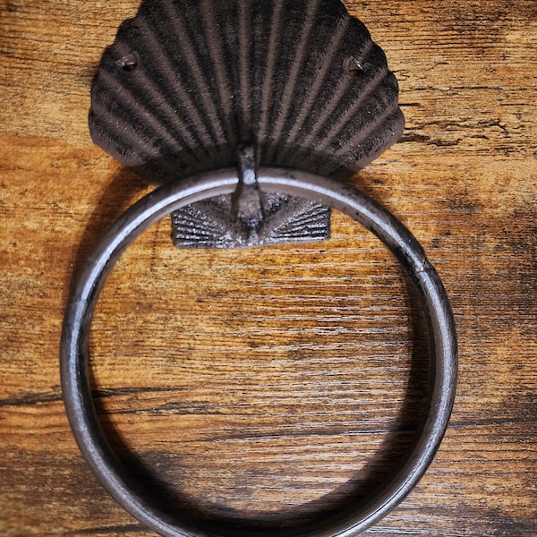 Vintage Cast Iron Seashell Towel Ring