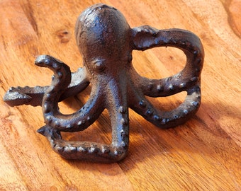 Vintage Cast Iron Octopus Figurine - Sealife Decor