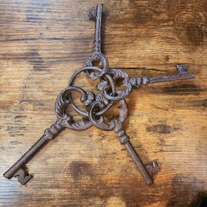 Vintage Cast Iron Jailor Key Set ( Set of 4)