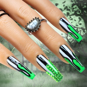 Zwart-wit gestript druipend slijm Nail Art Design/luxe gelpers op de nagels