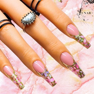 Design de unhas de primavera com flores/unhas de gel de luxo