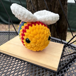 Soft Crochet Rainbow Bumblebee Toy