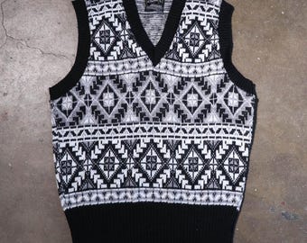 Vintage JCPenney Nordic Knit Sweater Vest 70s Black Gray Fair Isle M/L